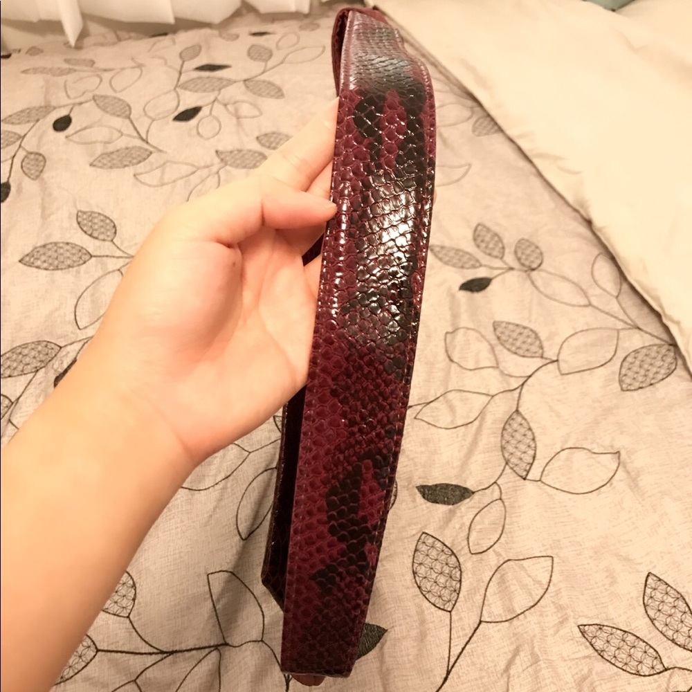 Maroon Bag - Picture 4 of 4